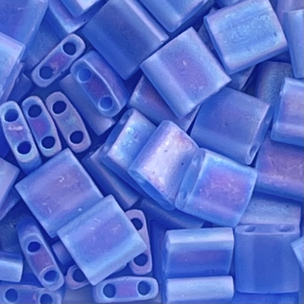 Tila Bead 5mm Matte Transparent Sapphire Blue AB