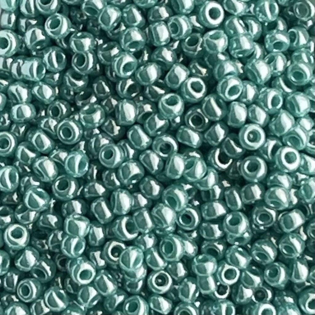 Rocalla Miyuki #11 Opaque Luster Turquoise Green