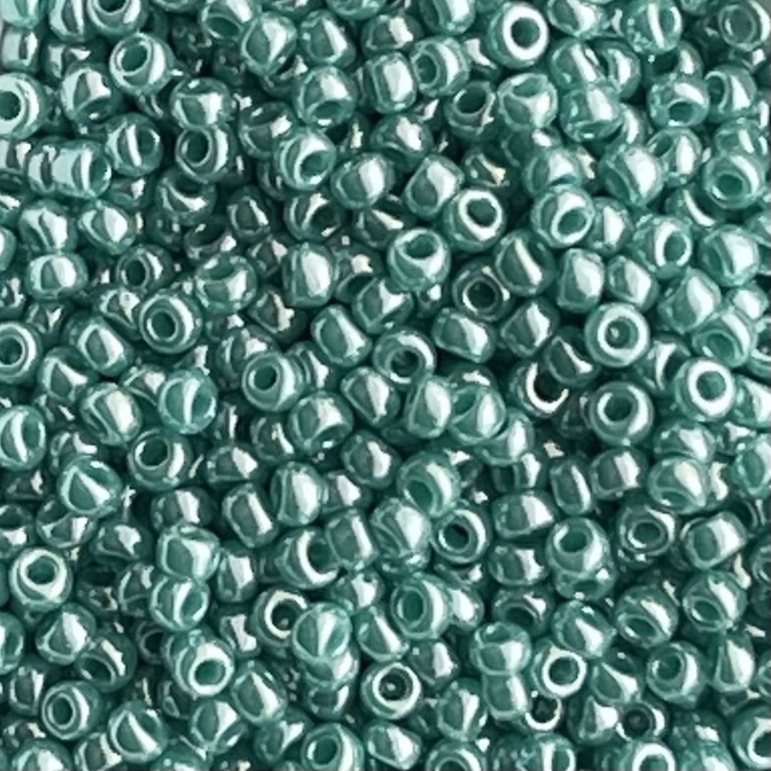 Rocalla Miyuki #11 Opaque Luster Turquoise Green - Image 1
