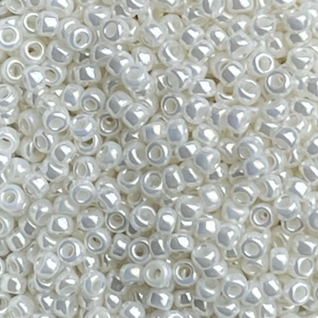 Rocalla Miyuki #11 Ceylon Pearl