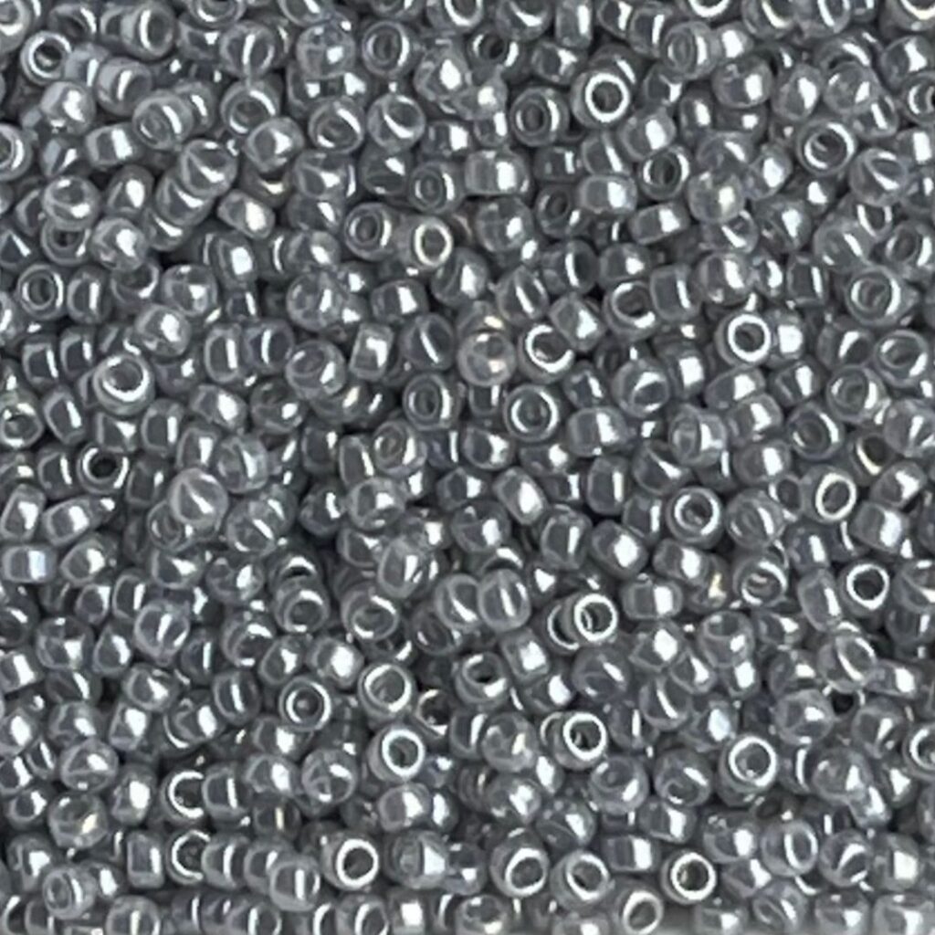 Rocalla #15 Silver Grey Ceylon