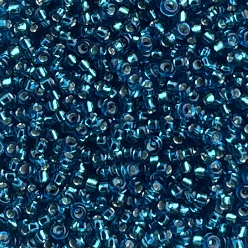 Rocalla Miyuki #15 SilverLined Blue Zircon