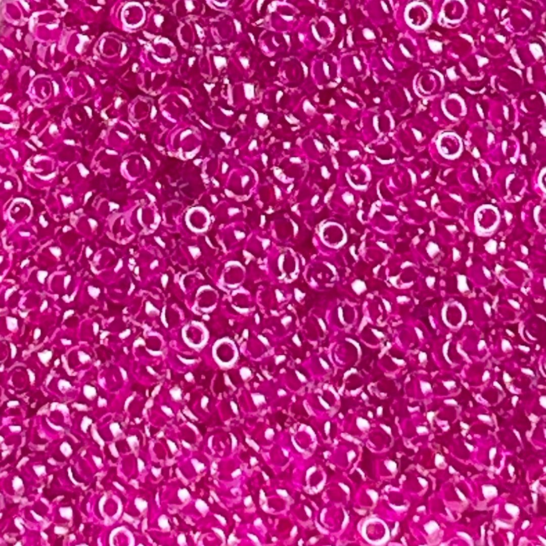 Rocalla Miyuki #15 Fuchsia Lined Crystal - Image 1