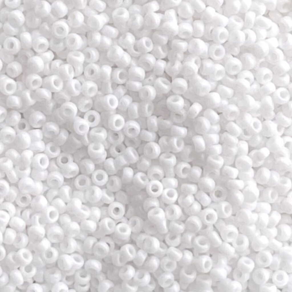 Rocalla Miyuki #15 Opaque Chalk White