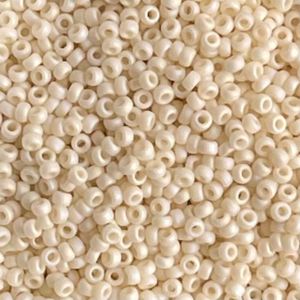 Rocalla #15 Matte Opaque Cream AB