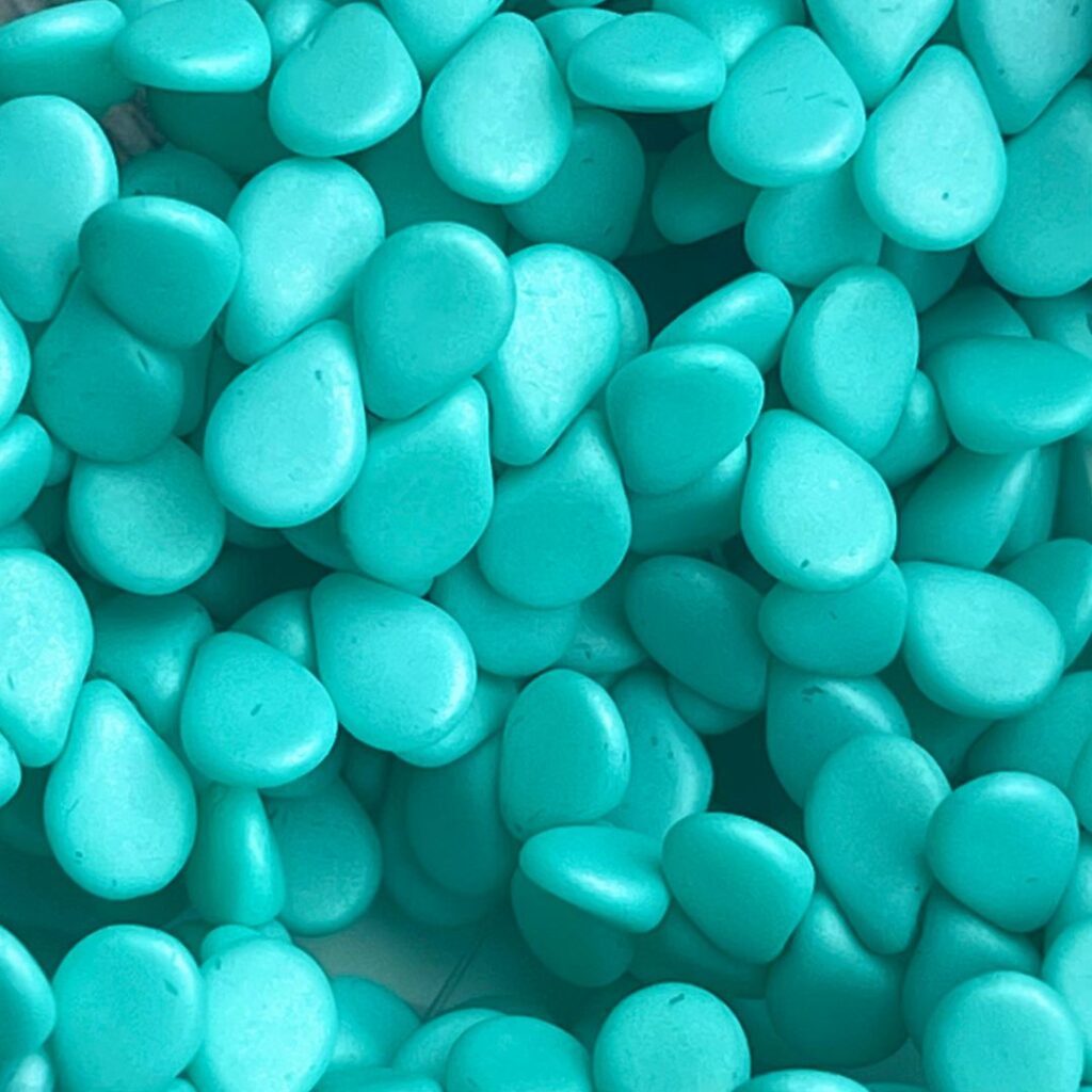 PIP 5x7mm Silk Matte Sage Green 69Bds/Str