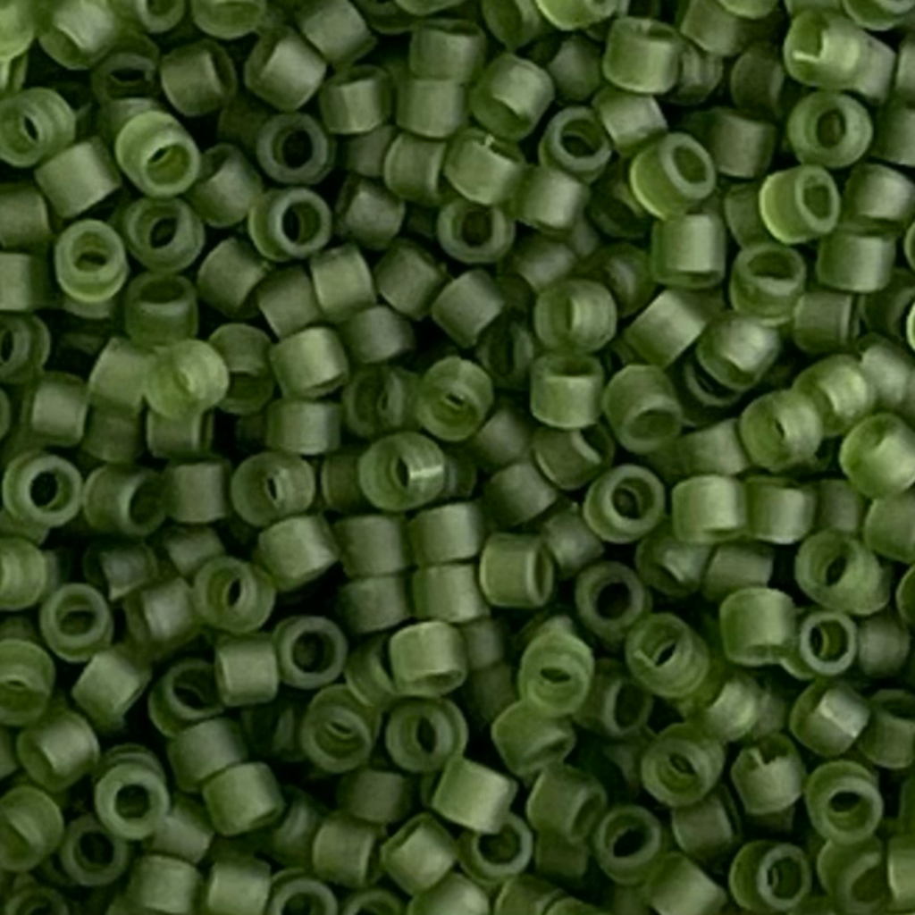 Delica Bd Matte Transparent Olive