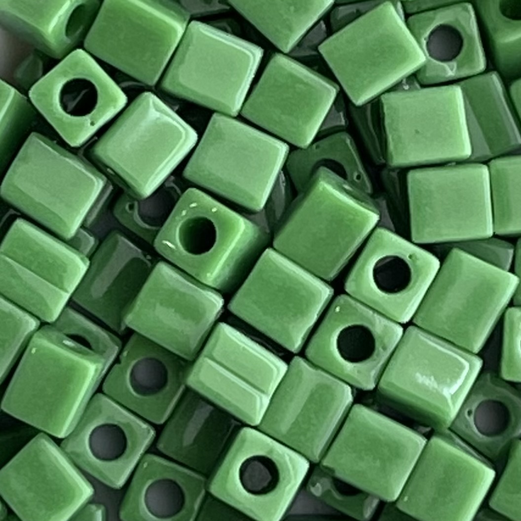 Square 4mm Grass Green - Image 1