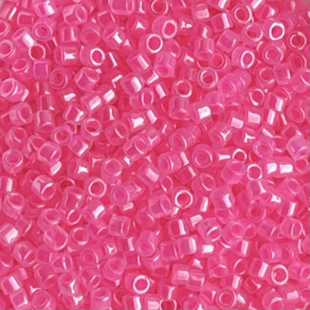Treasure Ceylon Hot Pink