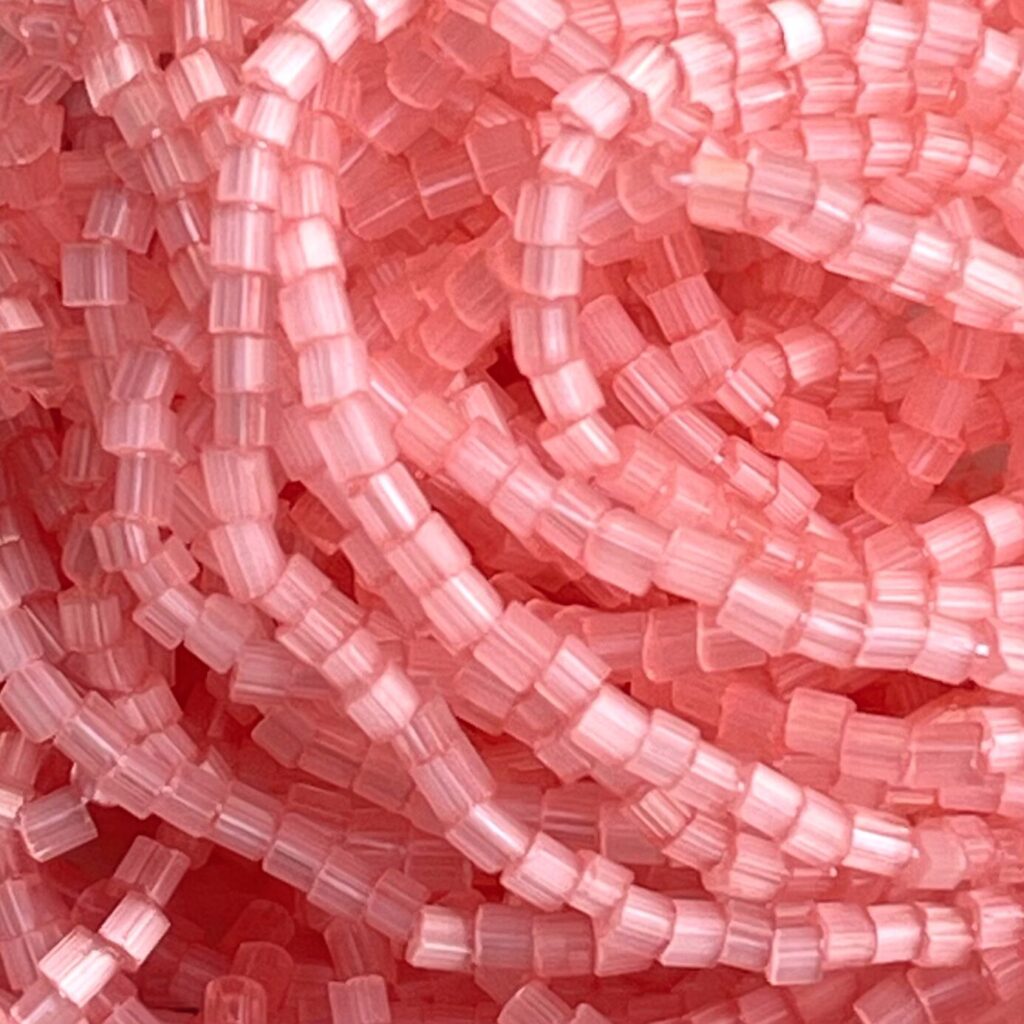 Czech Seed Beads 10/0 2Cut Satin Light Pink SOLGEL Strung