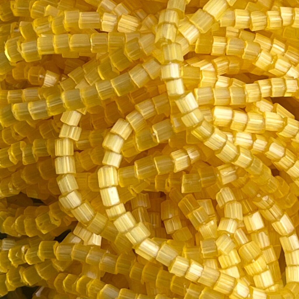 Czech Seed Beads 10/0 2Cut Satin Yellow Solgel Strung