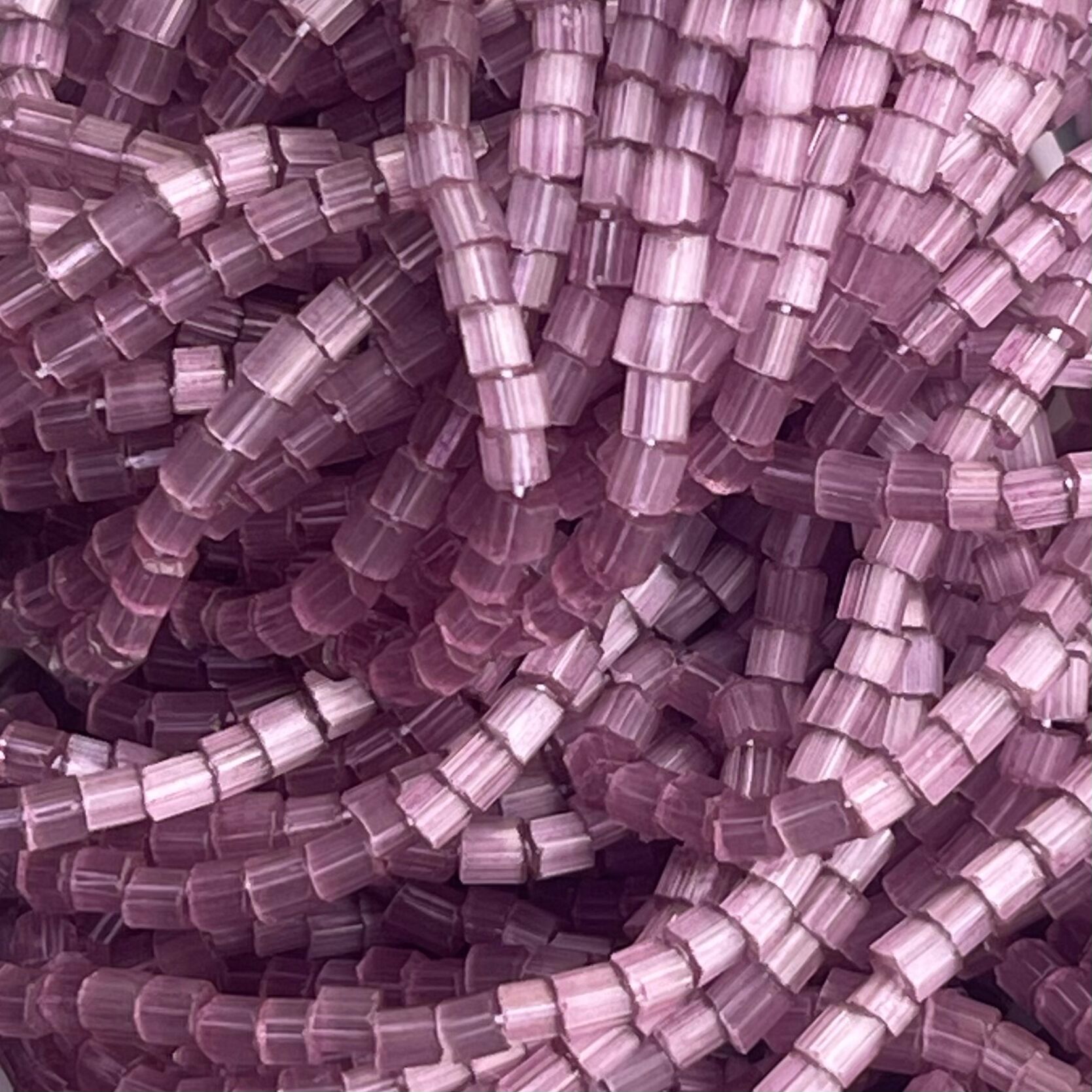 Czech Seed Beads 10/0 2Cut Satin Plum Solgel Strung - Image 1