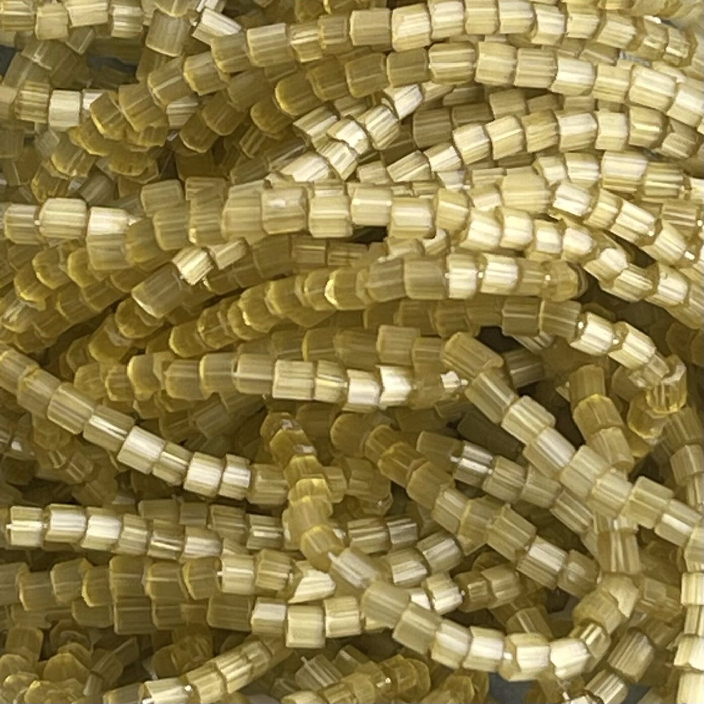 Czech Seed Beads 10/0 2Cut Satin Mustard Solgel - Image 1