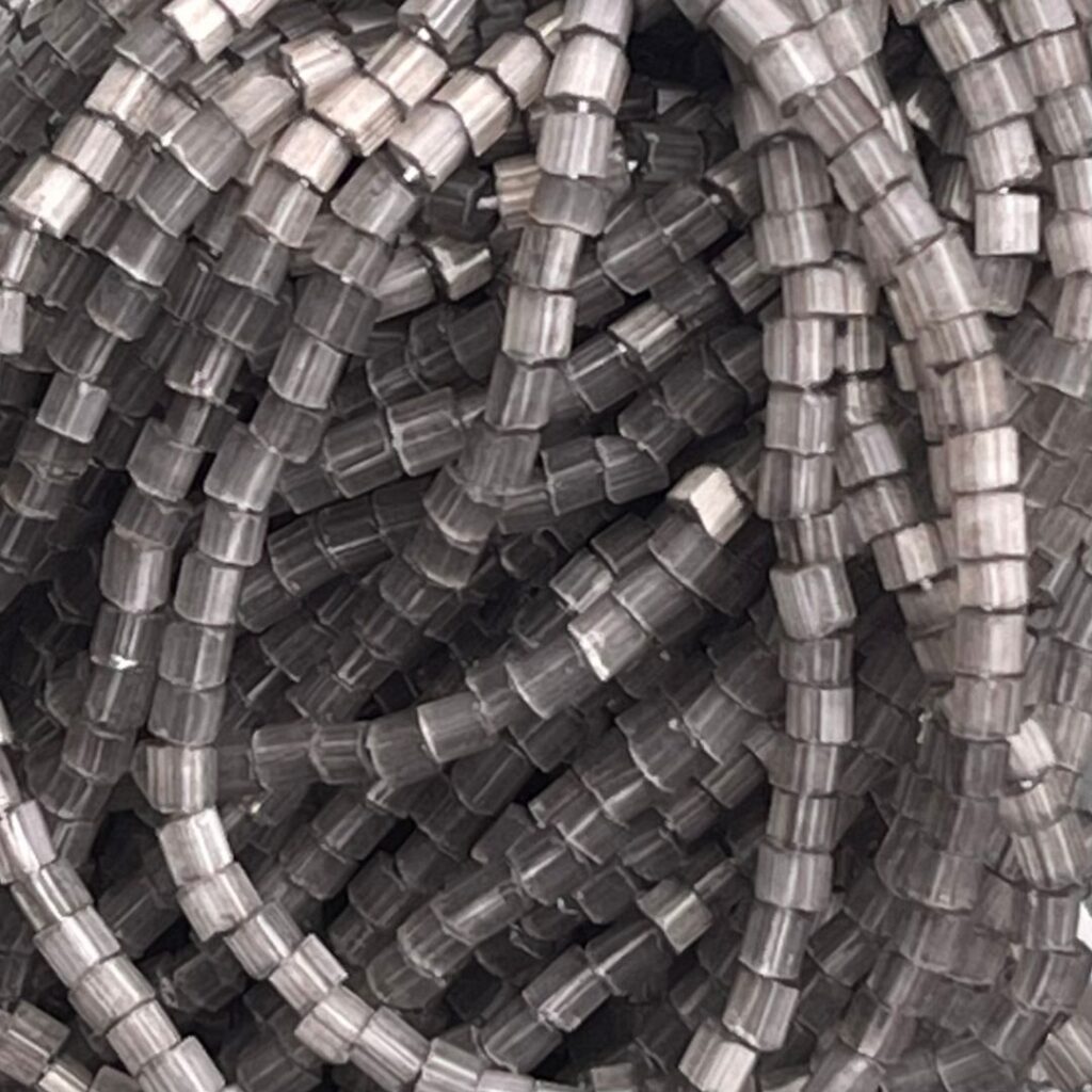 Czech Seed Beads 10/0 2Cut Satin Grey Solgel