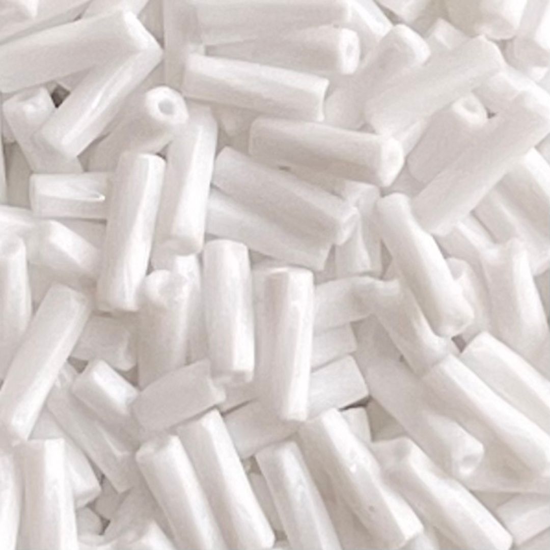 Czech Bugles #3 Twisted Chalk White - Image 1
