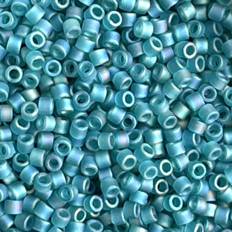 Delica Bead Matte Transparent Caribbean Teal AB