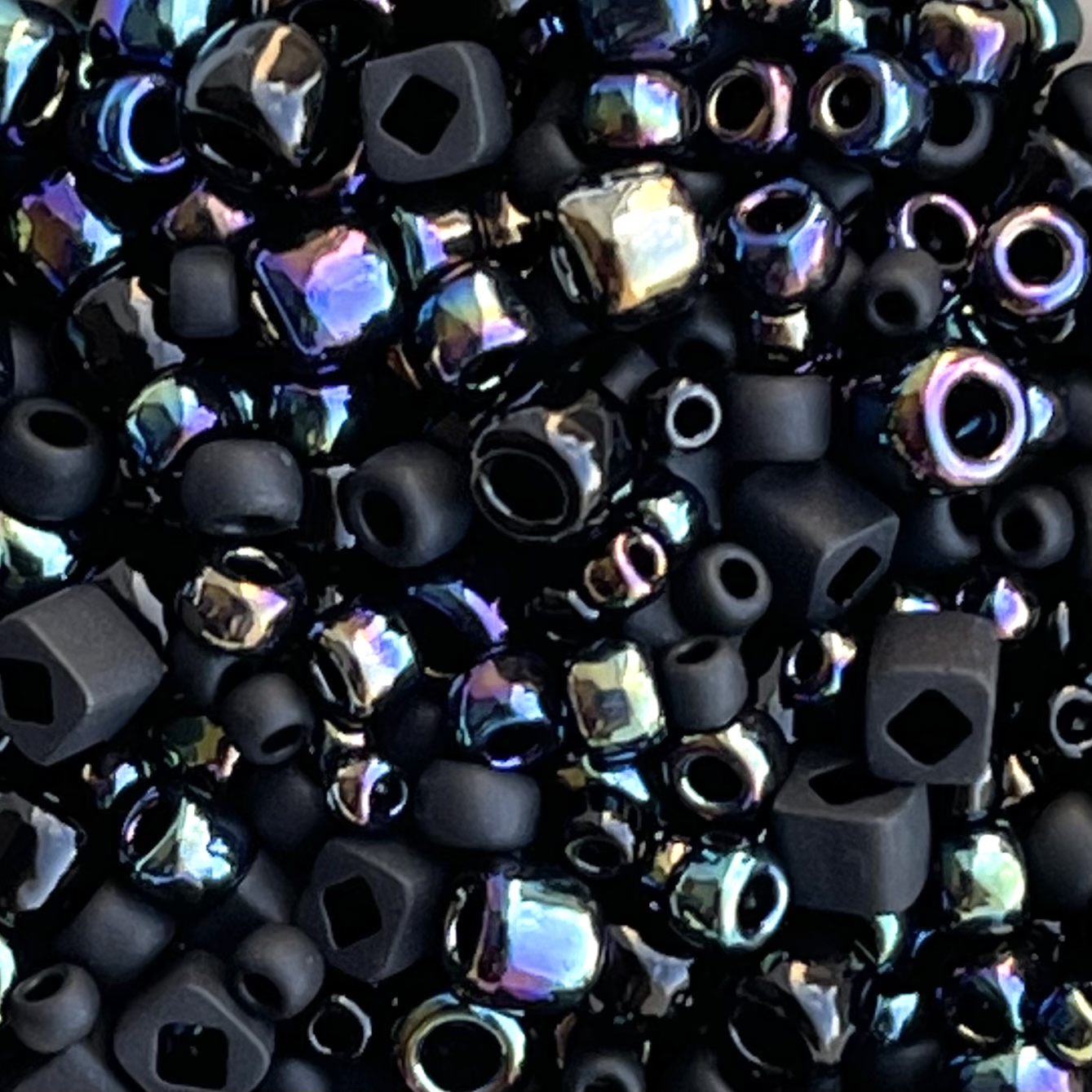 Mix MultiShape Borakku - Black Mix - Image 1