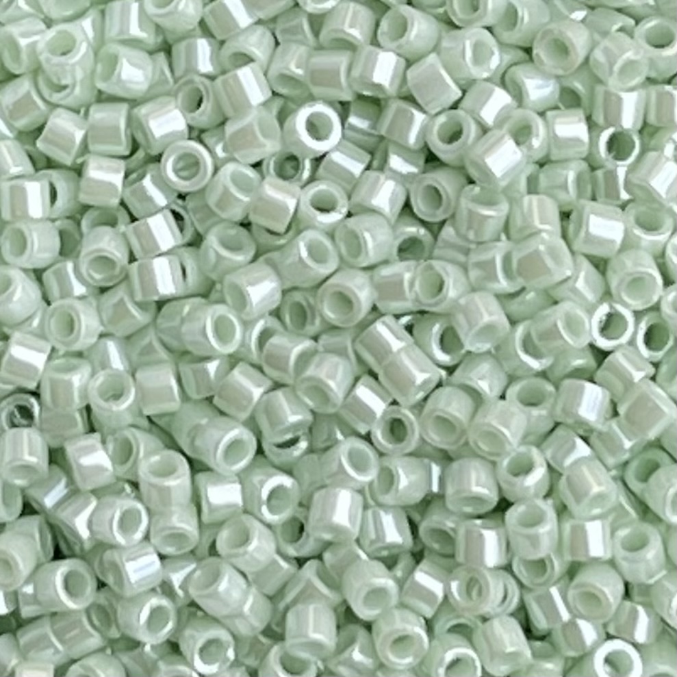 Delica Bead Opaque Lt Mint Ceylon