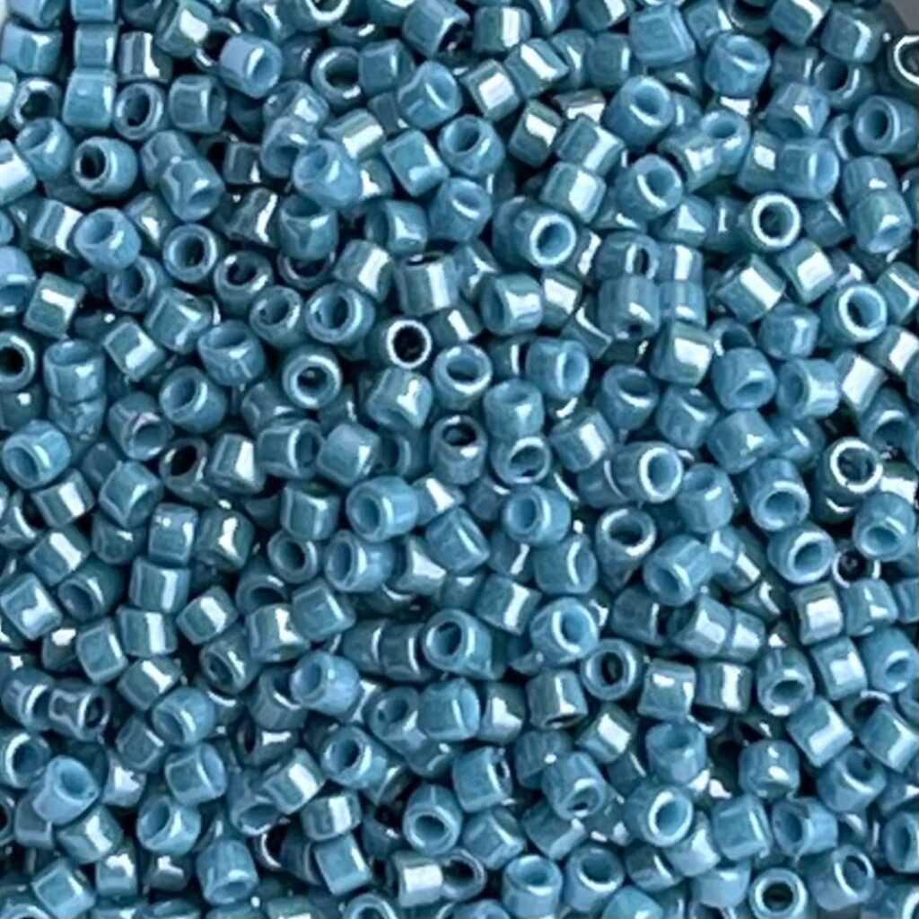 Treasure Opaque Larimar Luster x 10 grs