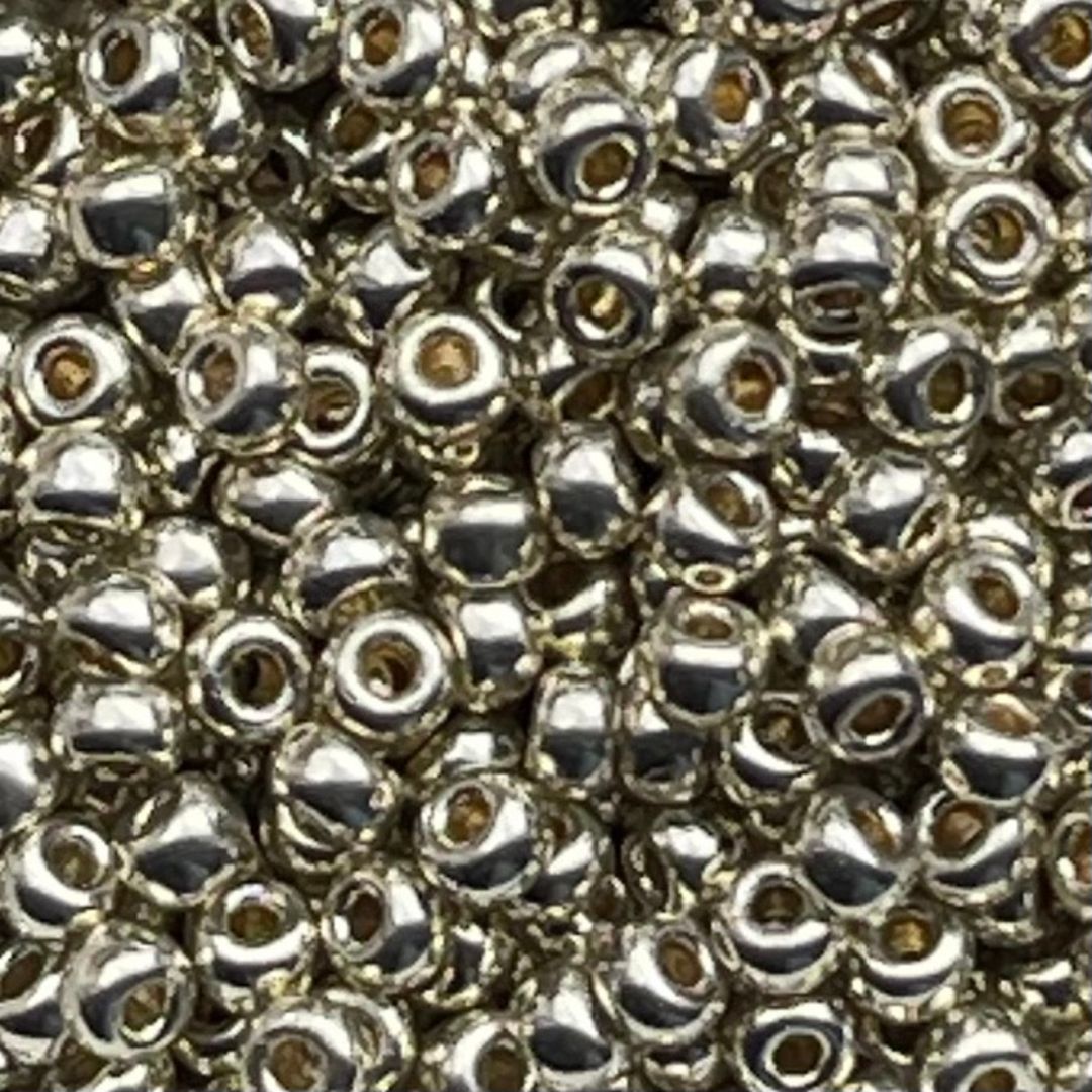 Rocalla Miyuki #8 Duracoat Galvanized Silver - Image 1