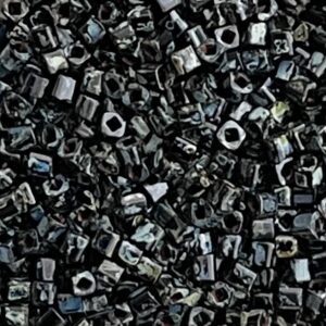 Toho Cube 1,5mm HYBRID Jet - Picasso
