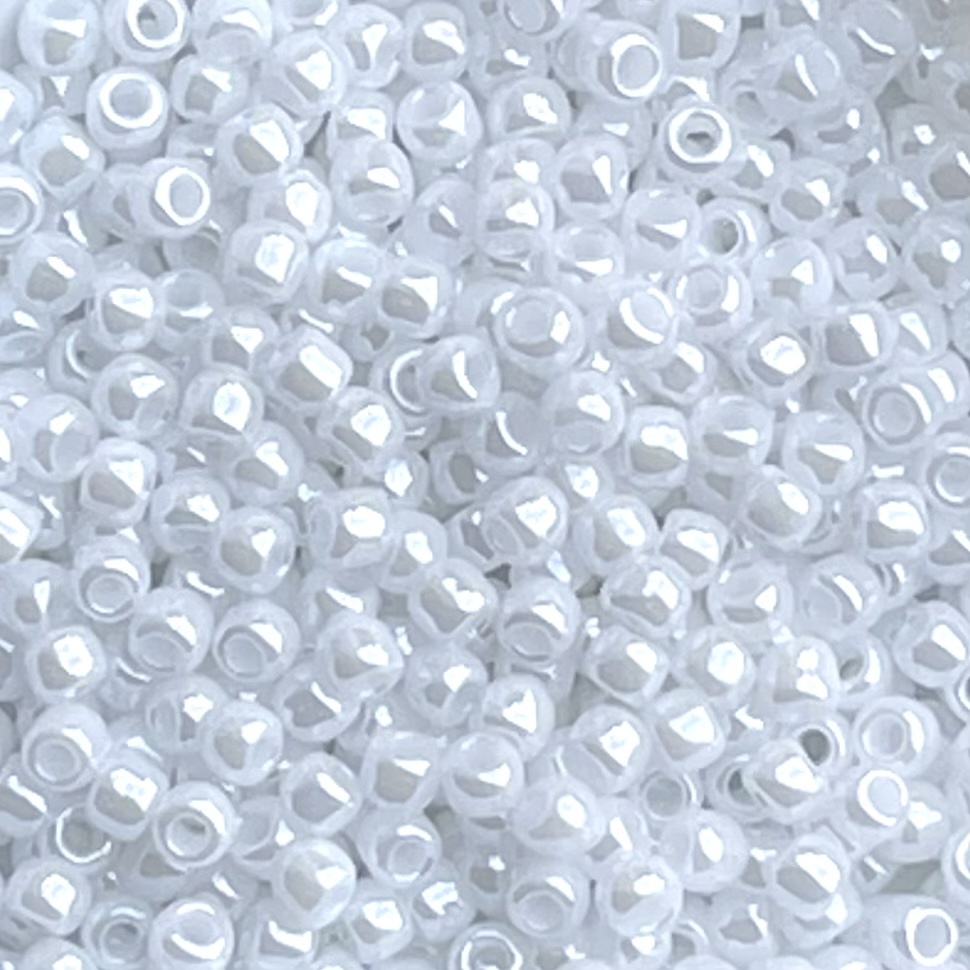 Round #11 Opaque - Lustered White