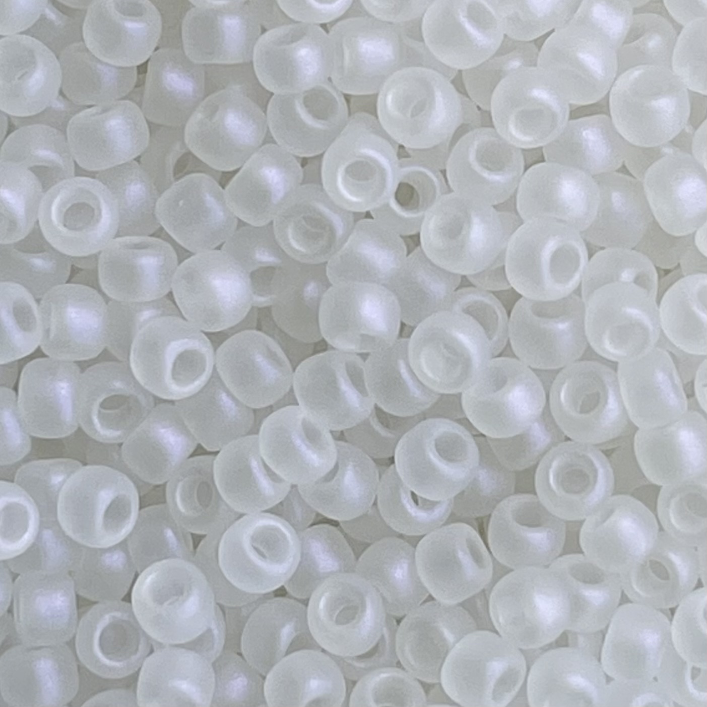 Round #8 Hybrid Sueded Crystal - Image 1
