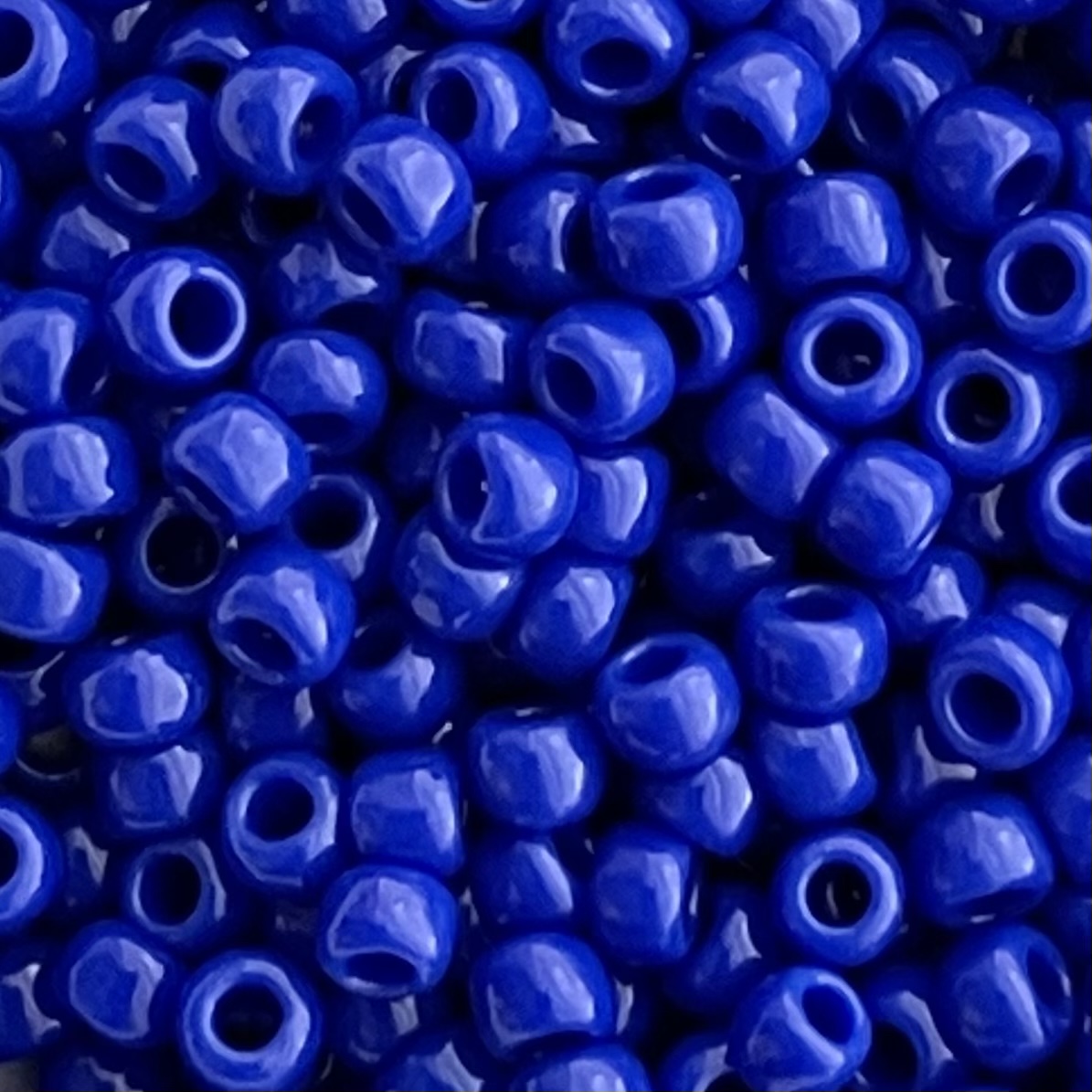 Round #8 Opaque Navy Blue - Image 1