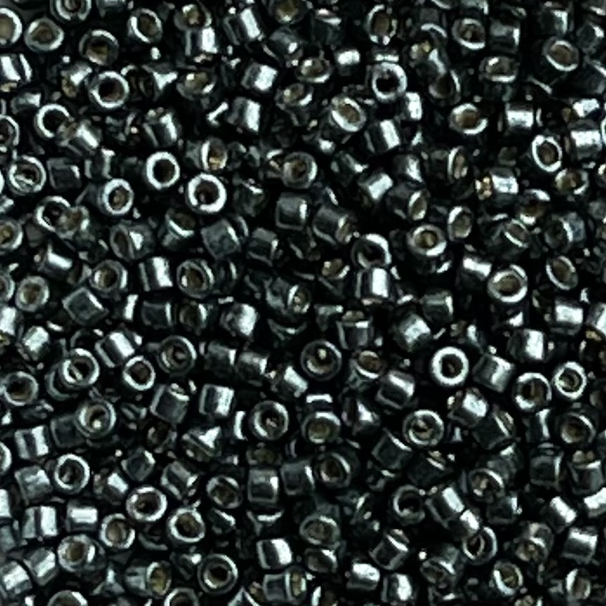 Delica Bead Duracoat Galvanized Black Moss x 10 grs
