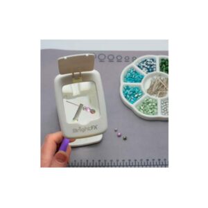 Travel Magnifier Led Lamp - Lupa Portátil con Iluminación LED - Image 2