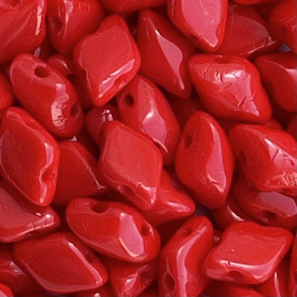 GemDuo 8x5mm Coral Red Opaque