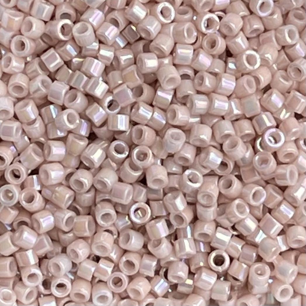 Delica Bead Opaque Pink Champagne - Image 1
