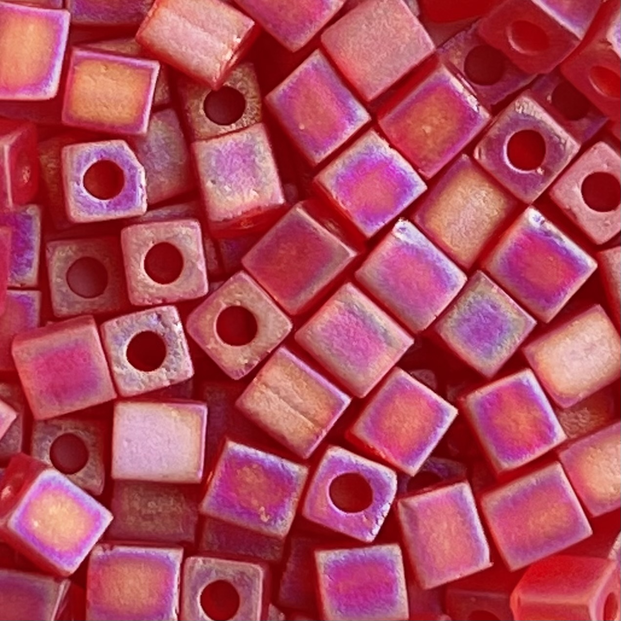 Square 4mm Transparent Frosted Rainbow Red - Image 1
