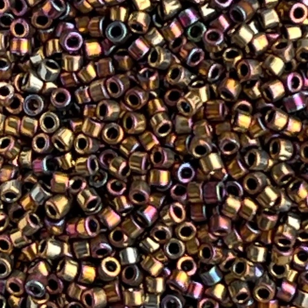 Delica Bead Metallic Purple Gold Iris - Image 1
