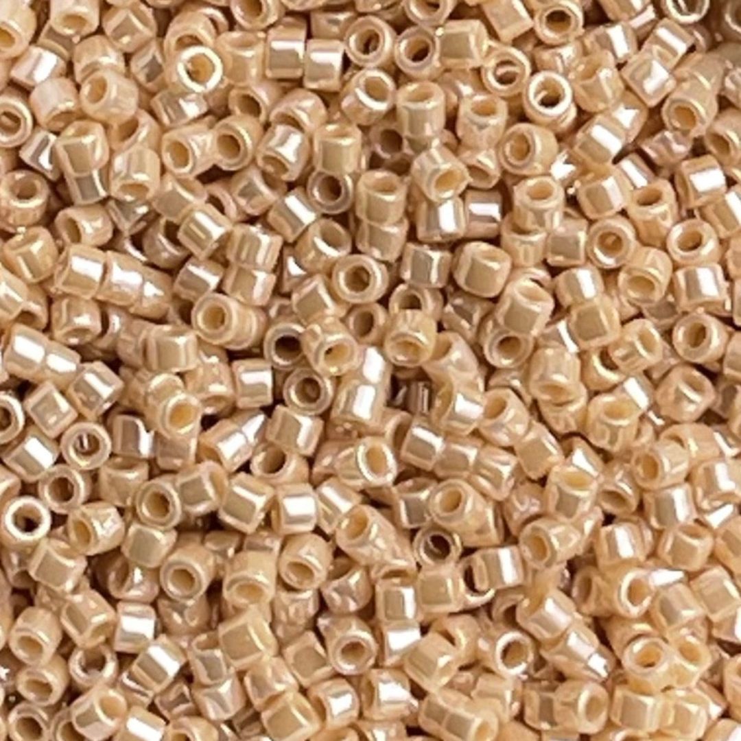 Delica Bead Opaque Pear Luster - Image 1