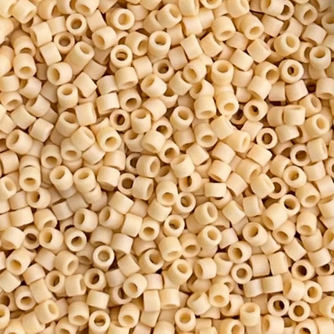 Delica Bead Matte Opaque Pear - Image 1