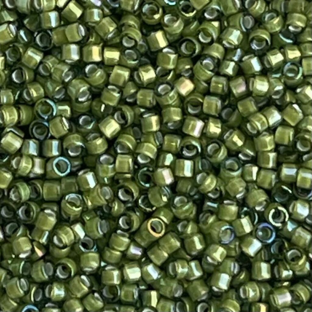 Delica Bead White Lined Light Green AB