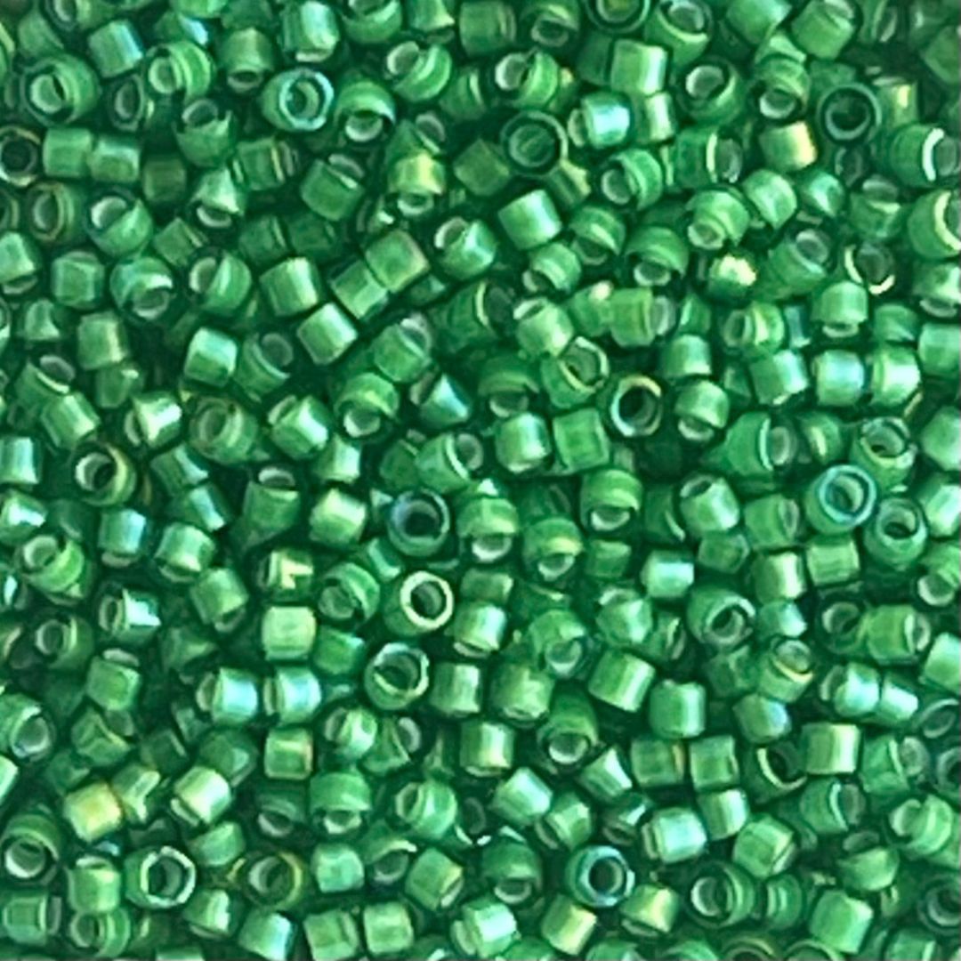 Delica Bead White Lined Green AB - Image 1