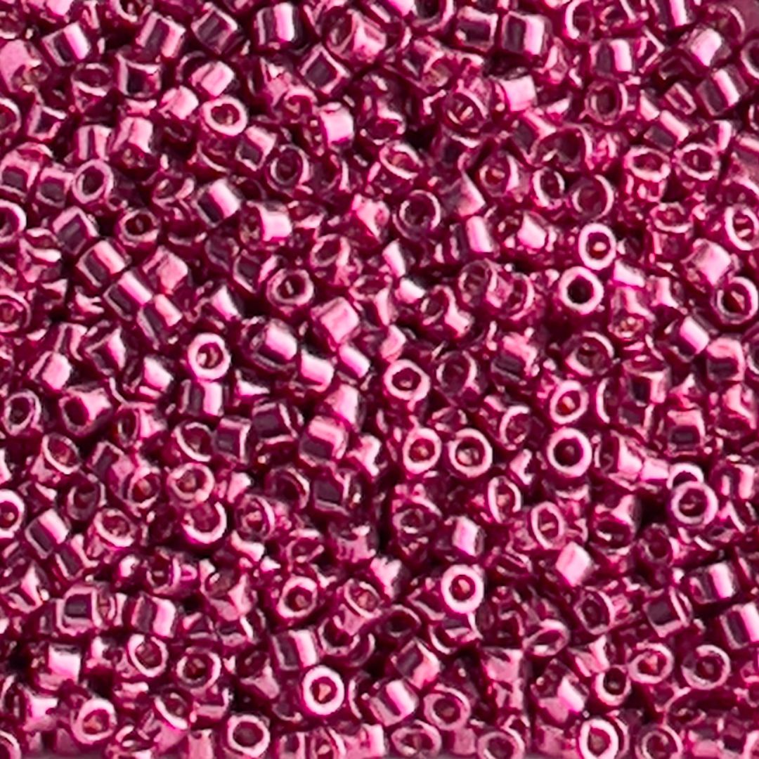 Delica Bead Duracoat Galvanized Hot Pink - Image 1