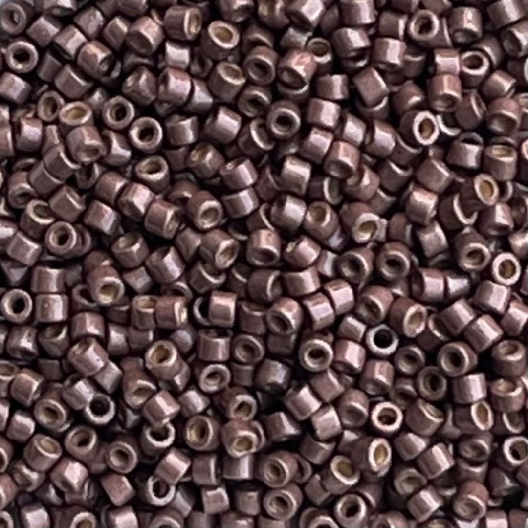 Delica Bead Duracoat Galvanized Matte Dk Mauve - Image 1