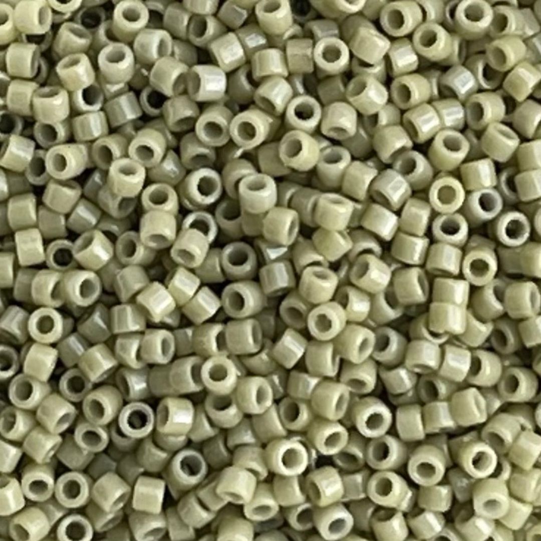 Delica Bead Duracoat Opaque Cactus - Image 1