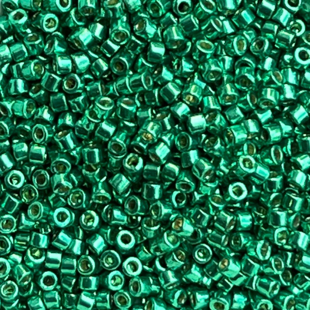 Delica Bead Duracoat Galvanized Dk Mint Green - Image 1