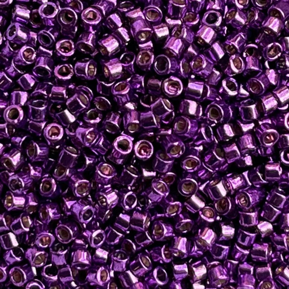 Delica Bead Duracoat Galvanized Purple Orchid
