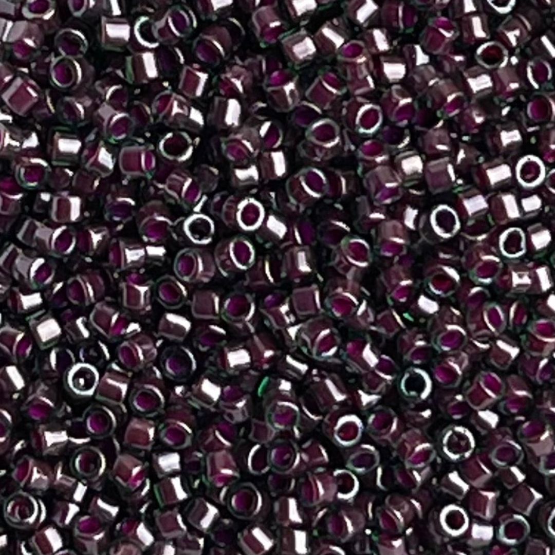Delica Bead Lined Dk Cranberry Luster - Image 1