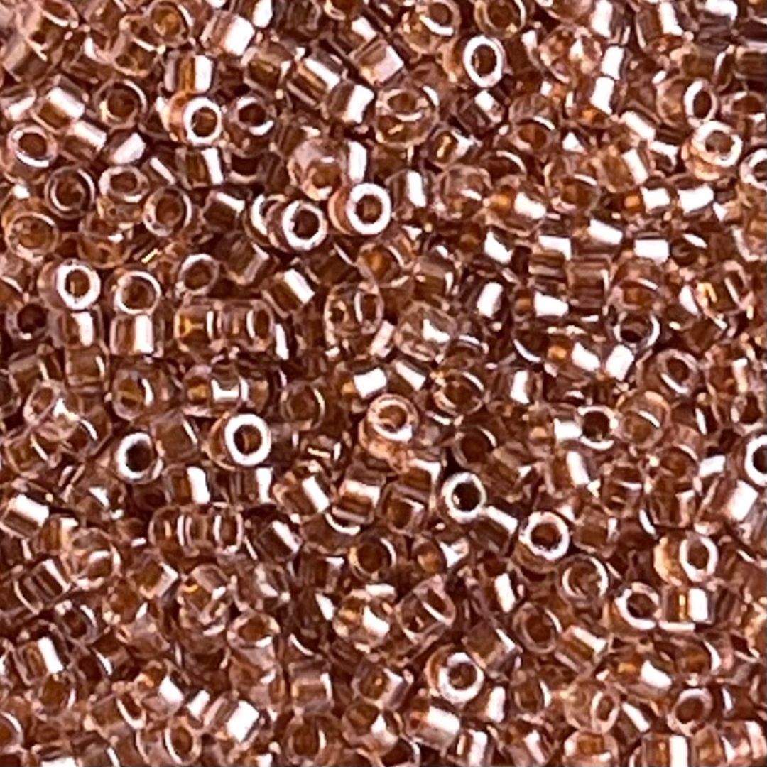 Delica Bead Sparkling Gold Lined - Image 1