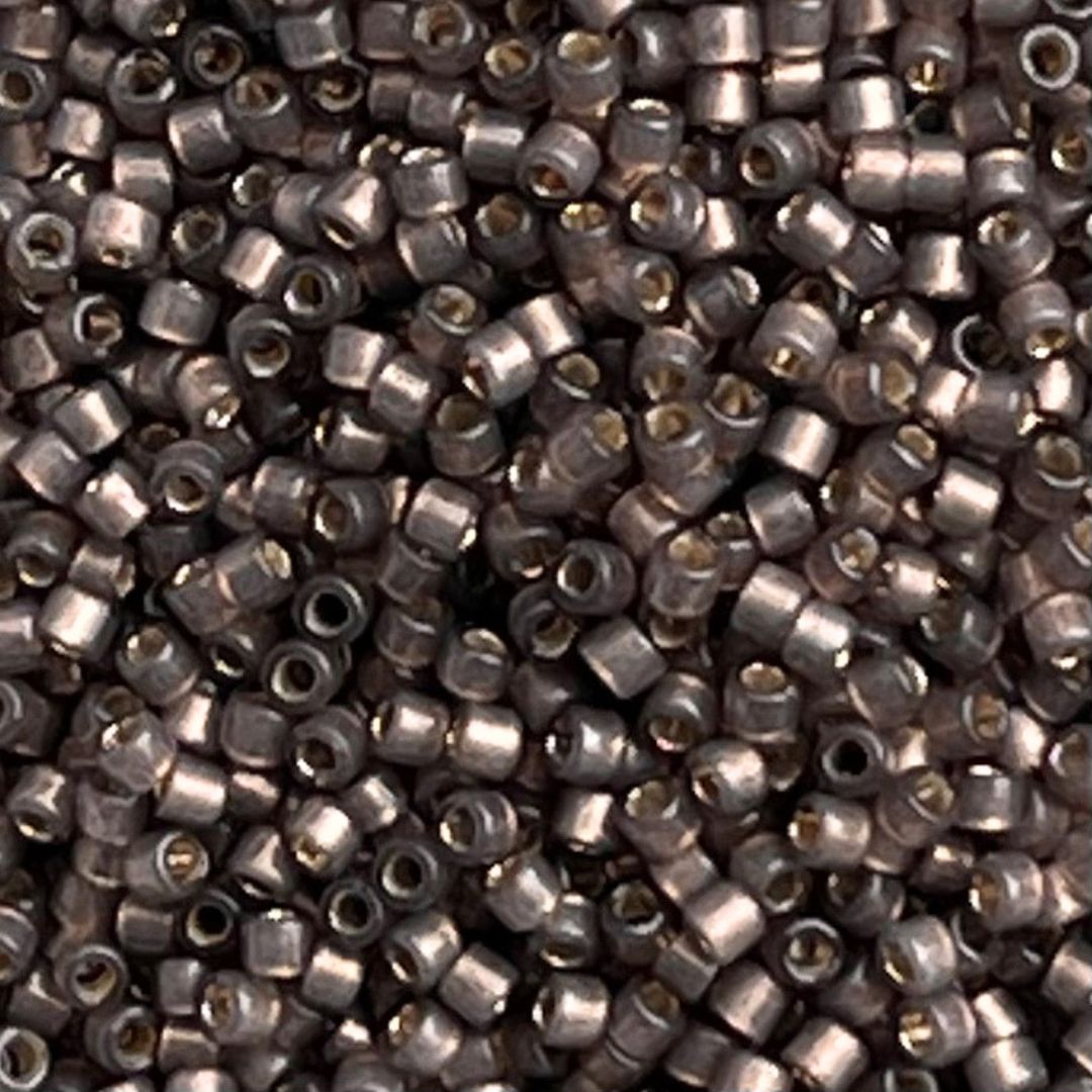 Delica Bead SilverLined Duracoat S/F Bramble - Image 1