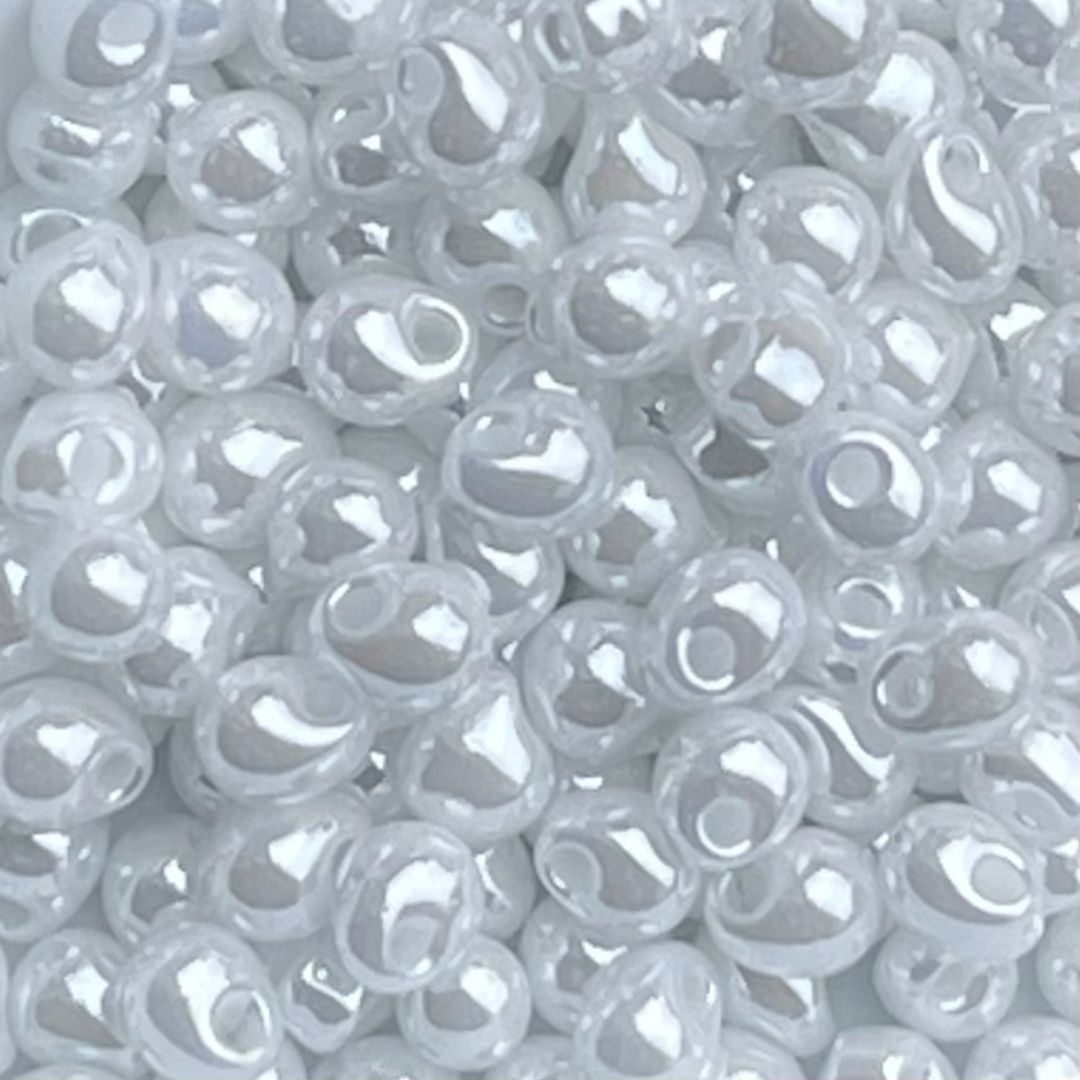 Drop 3.4mm Opaque White Pearl - Image 1
