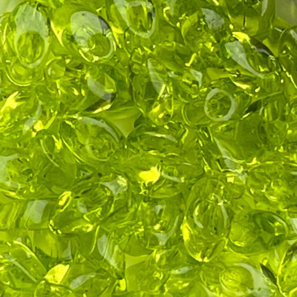 Long Magatama Transparent Chartreuse