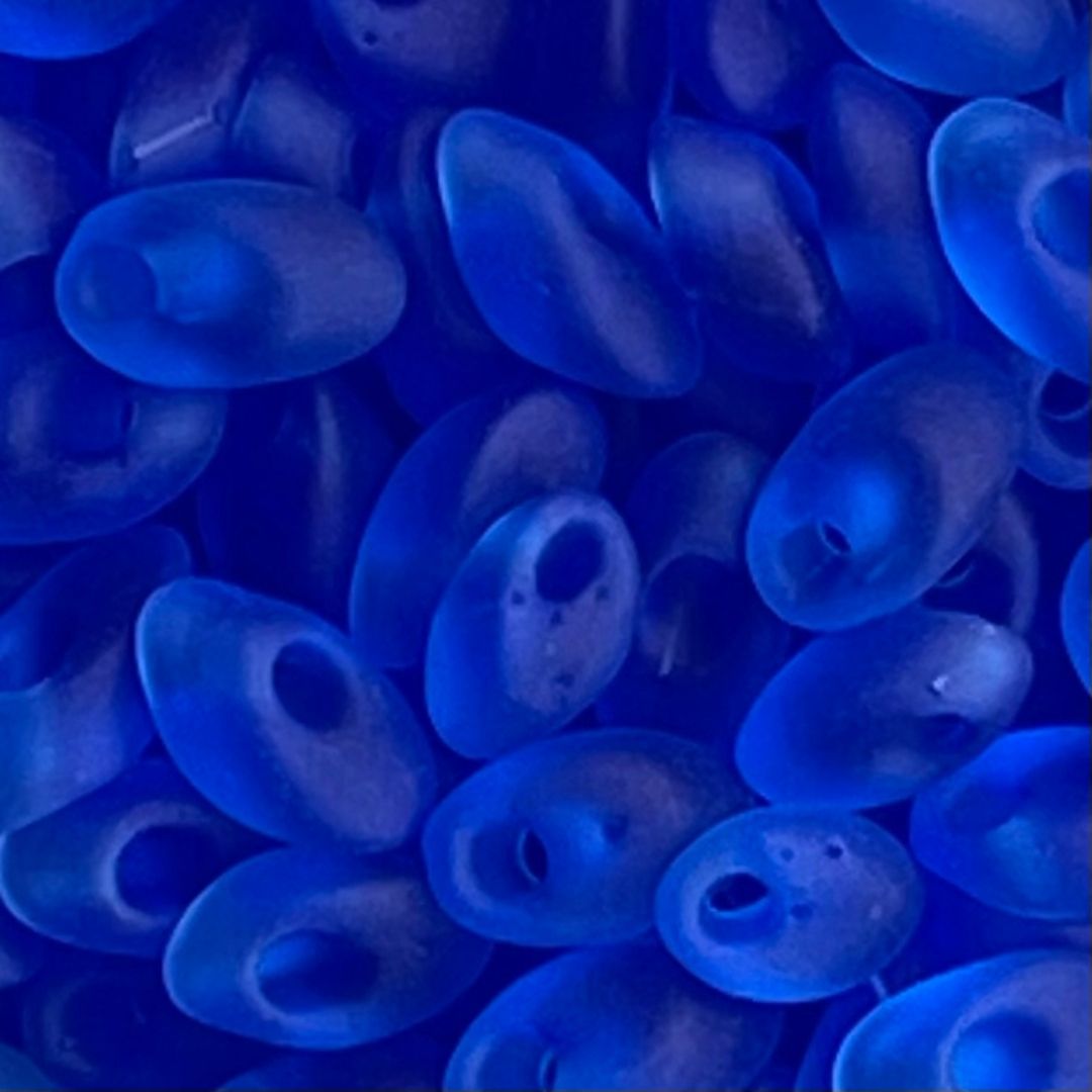 Long Magatama Matte Transparent Sapphire - Image 1
