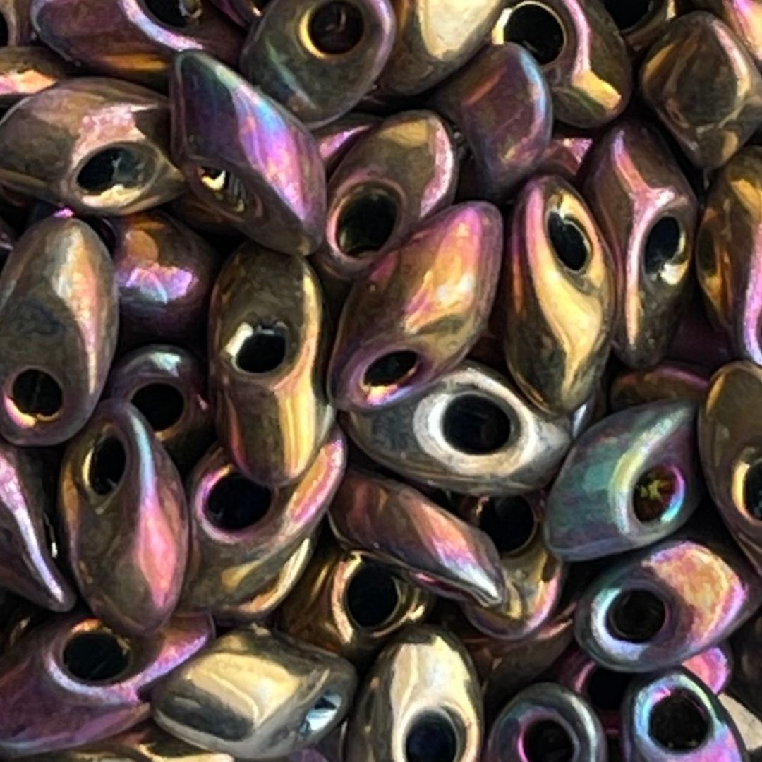 Long Magatama Metallic Purple Gold Iris - Image 1
